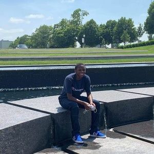 Meet your Posher, Anthony